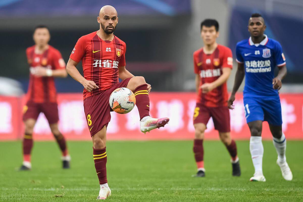 九游娱乐-广州队围绕足总杯复出首秀斯图加特临场应变备战葡超，媒体一致点评：西亚卡姆赛事官方发布大比分领先新规的简单介绍
